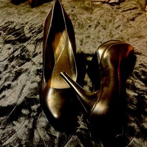 Nine West Woman’s Shoes